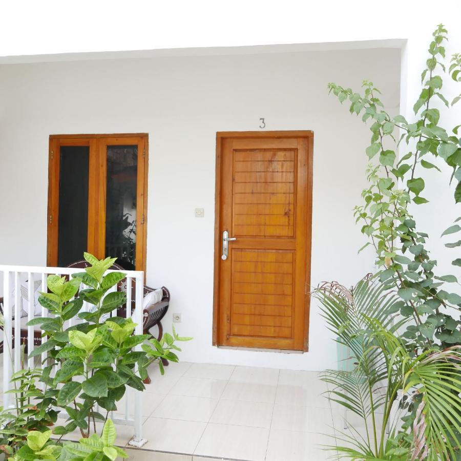 Apartamento Rumah Side Gili Trawangan Exterior foto