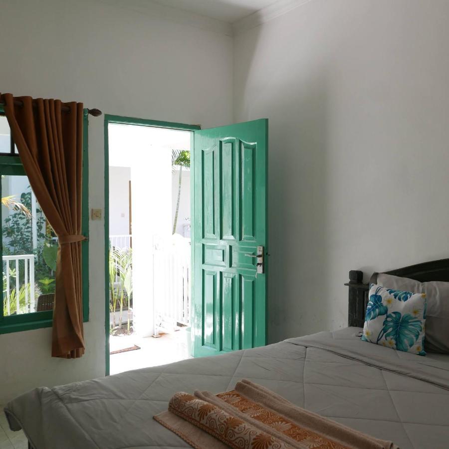 Apartamento Rumah Side Gili Trawangan Exterior foto